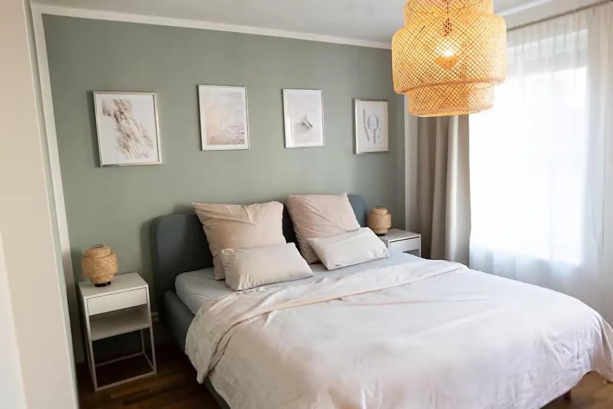 Beautiful Old Town Apartment Munich