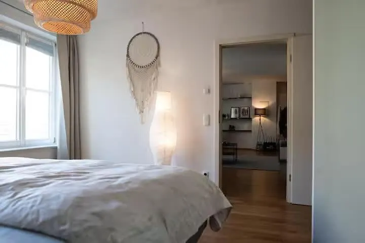 Beautiful Old Town Apartment Munich